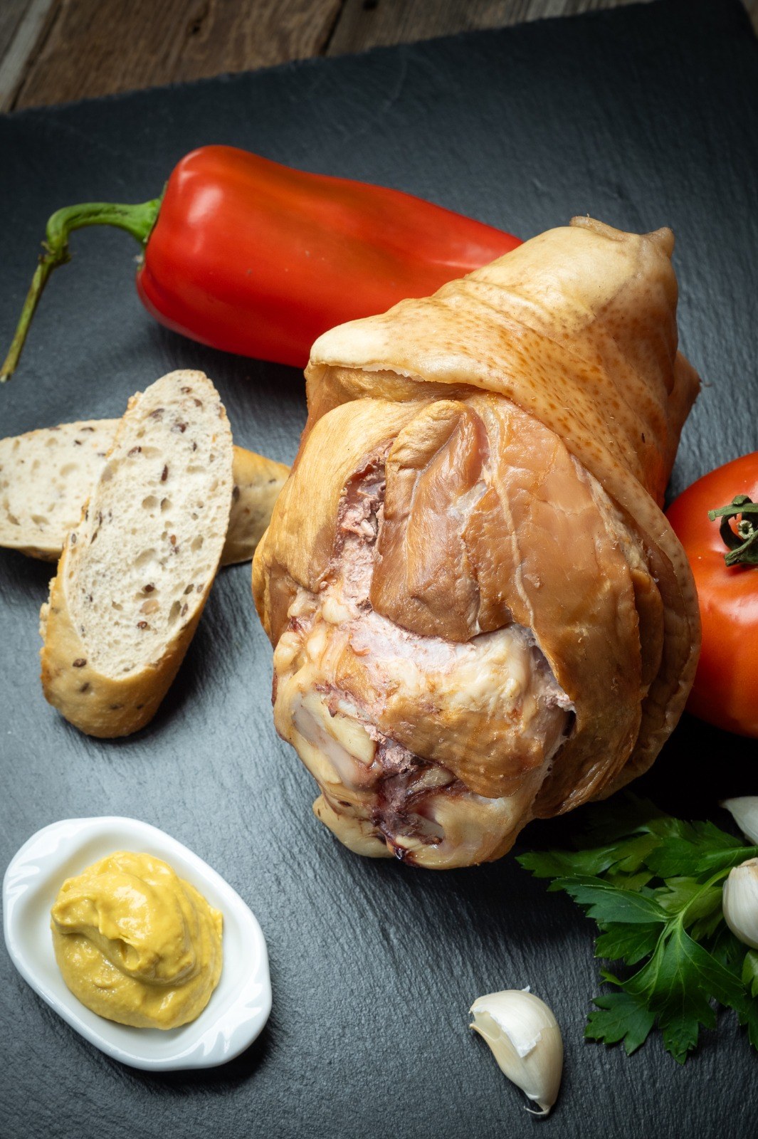 Ciolan de porc cu os afumat